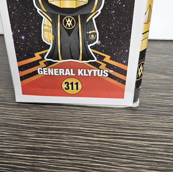 New Set of 4 Flash Gordon Funko Pop! Figures - Picture 10 of 13